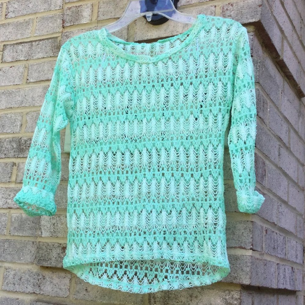 Robin-K Green-White Cable Lace Top